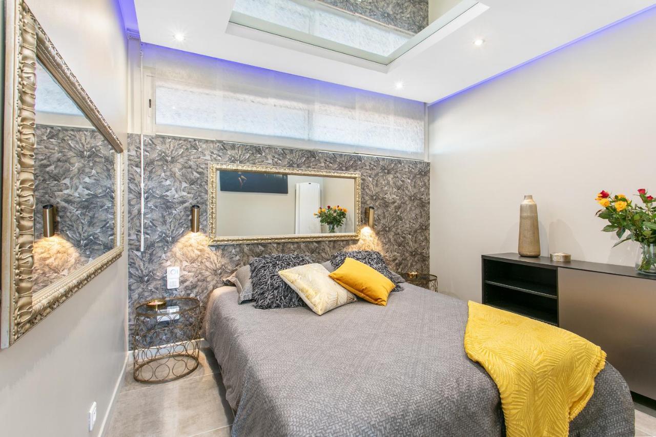 Luxury Port Ambonne Village Naturiste 아그 외부 사진